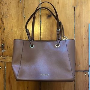 Michael KORS Leather bag and chestnut brown